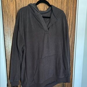 Aerie Charcoal Black Cozy Gray Hooded Sweatshirt